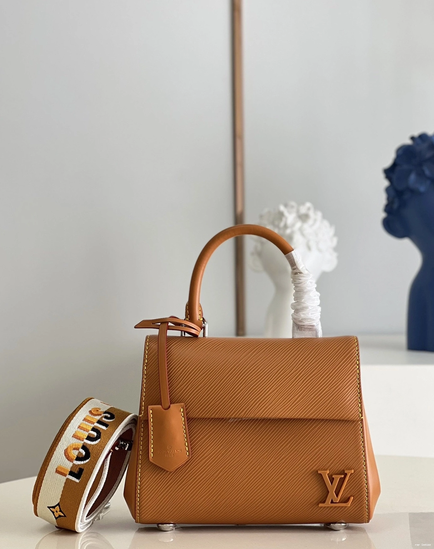 Cheap LOUIS CLUNY VUITTON MINI 0723